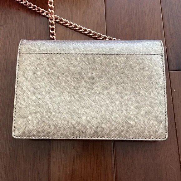 Michael Kors 3 in 1 Crossbody in Rose Gold - Picture 10 of 15